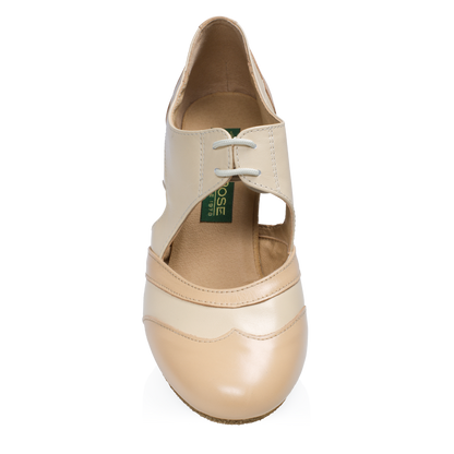 Ray Rose practice shoe with faux laces and spacious toe