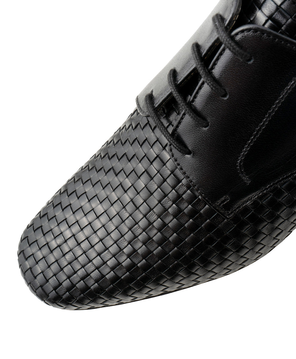 Hand-Braided Detail of Como Men's Dance Shoe