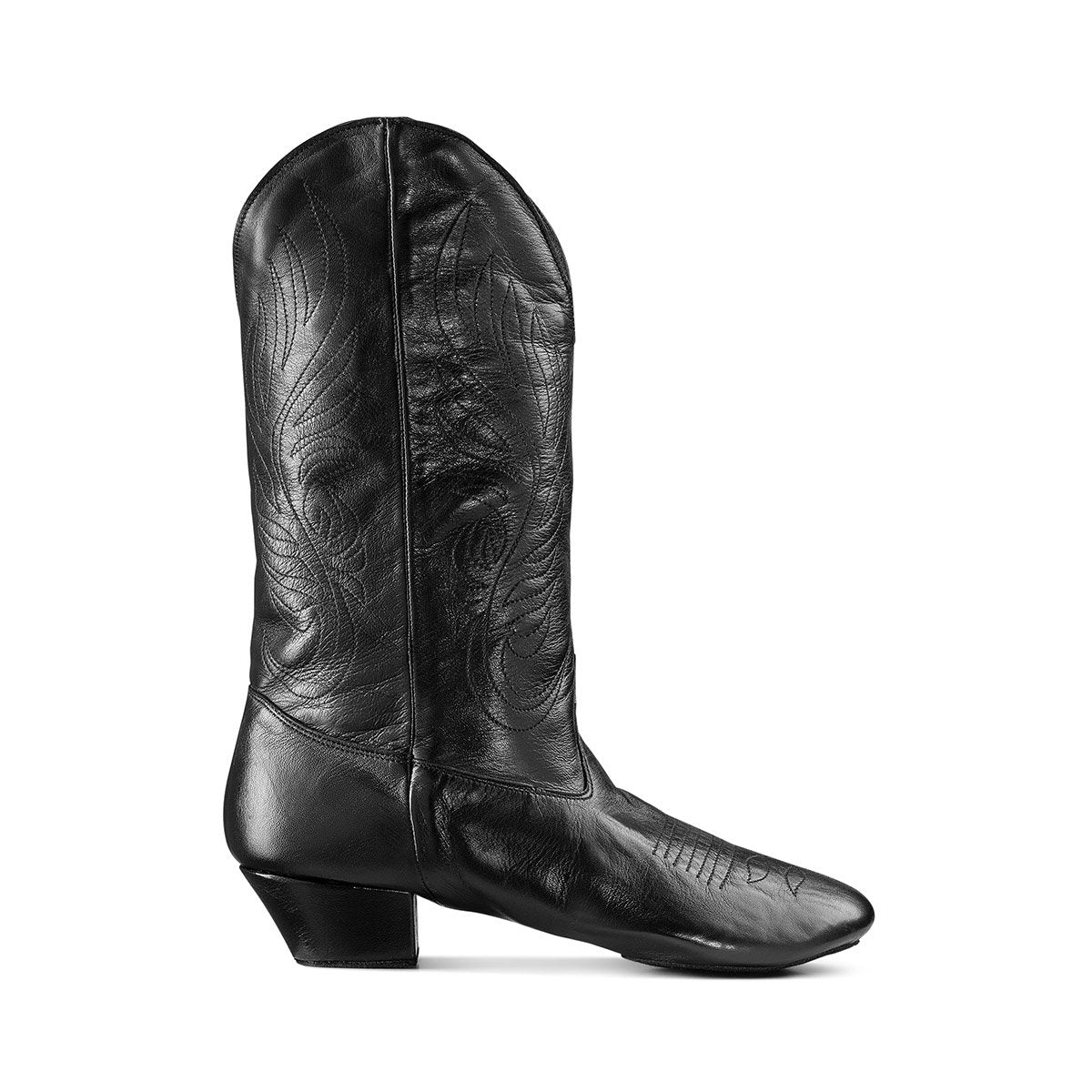 Paoul Monterey ladies' black nappa leather social dance technical country boot with intricate stitching and a comfortable heel.