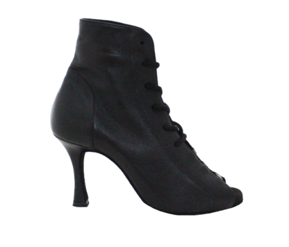 Dance Naturals Zovane