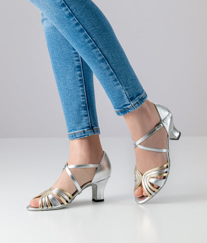 Werner Kern Social Dance Shoes KIM paired with jeans, highlighting their versatility for both dance and casual wear.